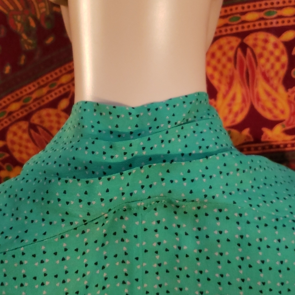 Cabi sleeveless silk heart blouse size medium - Picture 6 of 8